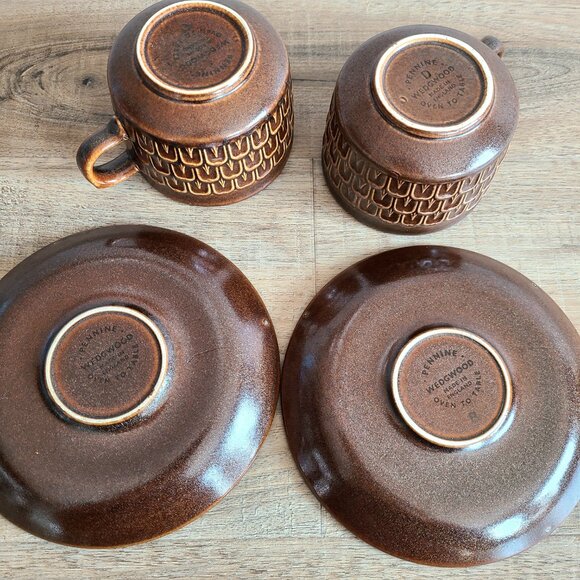 Wedgwood Pennine oven to table 1970s brown ceramic coffee tea cups with saucers. - Picture 8 of 9